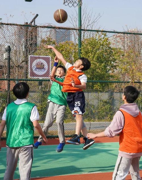 吃瓜网红打篮球是谁,吃瓜网红篮球场上的风采展示