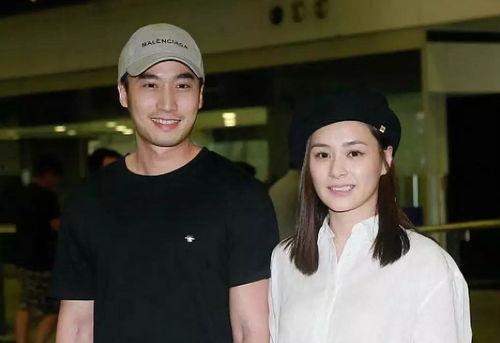 网络吃瓜网红是谁呀图片,跟随“吃瓜网红”探寻网络热点背后的故事