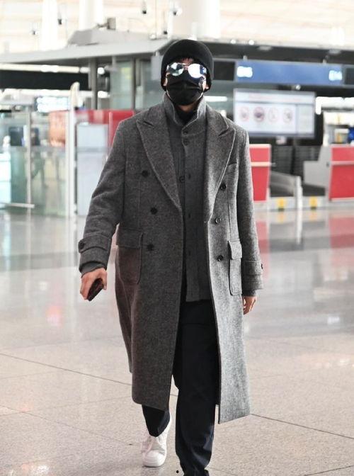 51cg.吃瓜群众网,揭秘娱乐圈幕后故事，带你走进明星真实生活