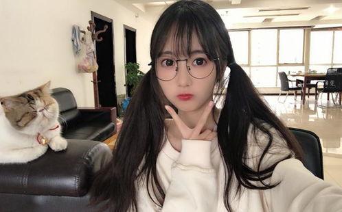 网红陈曦吃瓜视频,揭秘网红圈幕后故事