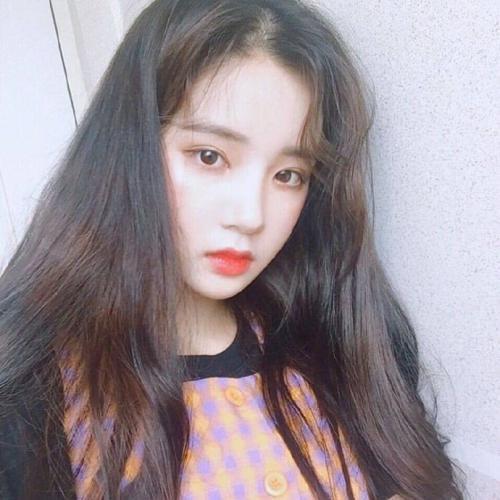 吃瓜网红头像照片女孩,揭秘吃瓜网红头像背后的女孩