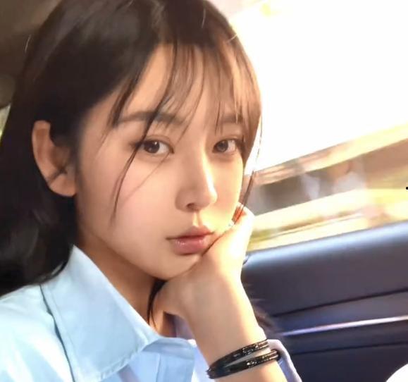 吃瓜网红图片头像可爱女