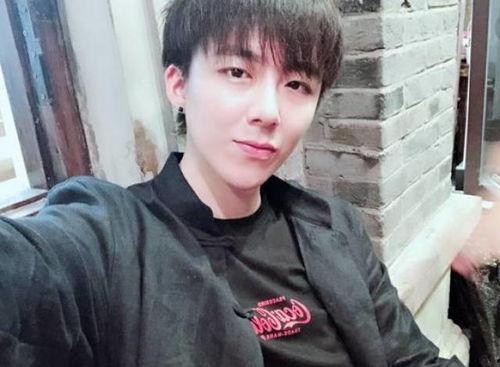 吃瓜爆料抖音男网红是谁,吃瓜爆料背后的真相！”