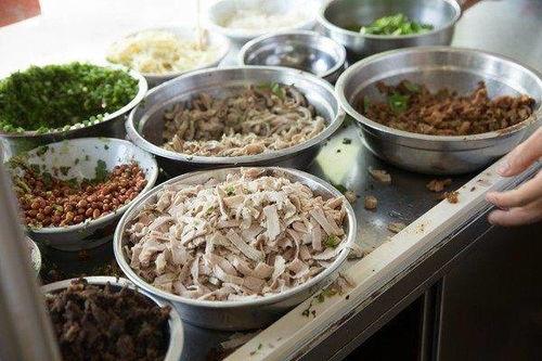 三亚的吃瓜网红有哪些店,三亚网红吃瓜圣地探店指南