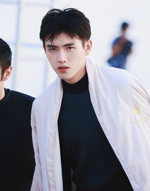 陈飞宇吃瓜网红,揭秘娱乐圈幕后故事